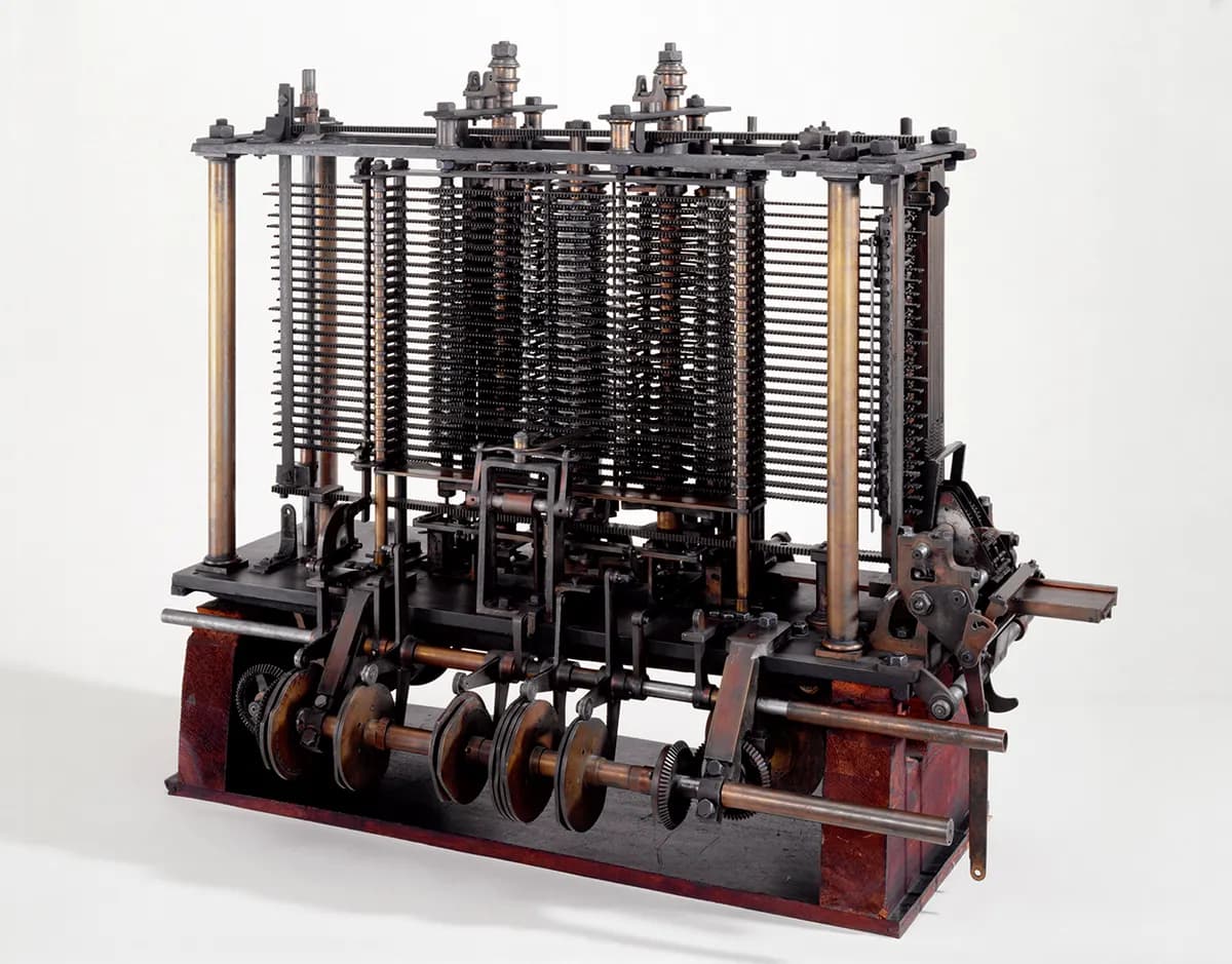 This was the first fully-automatic calculating machine. British computing pioneer Charles Babbage (1791-1871) first conceived the idea of an advanced calculatin